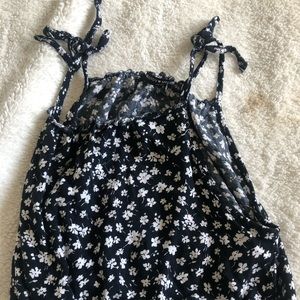 Brandy Melville crop top